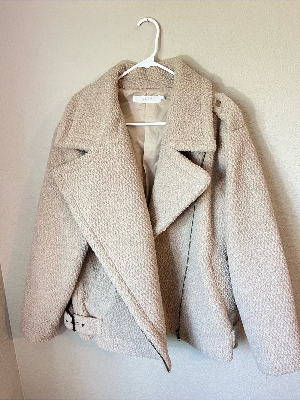 ASTR The Label Teddy Moto Jacket Taupe Sherpa Boucle Zip Coat Size M